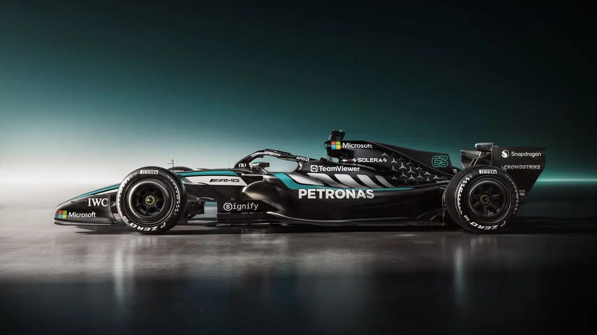 F1. Mercedes, ecco le prime immagini della W17: sarà lei la vettura da battere?  (7)