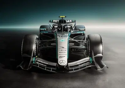 F1. Mercedes, ecco le prime immagini della W17: sarà lei la vettura da battere? 