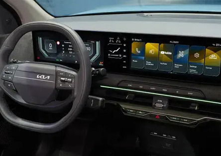 Kia non abbandona i pulsanti fisici: il touchscreen rimane