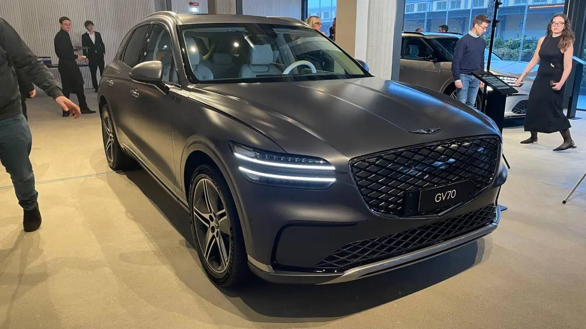 Hyundai, il marchio premium Genesis arriva ufficialmente in Italia: ecco GV60, GV70 e G80