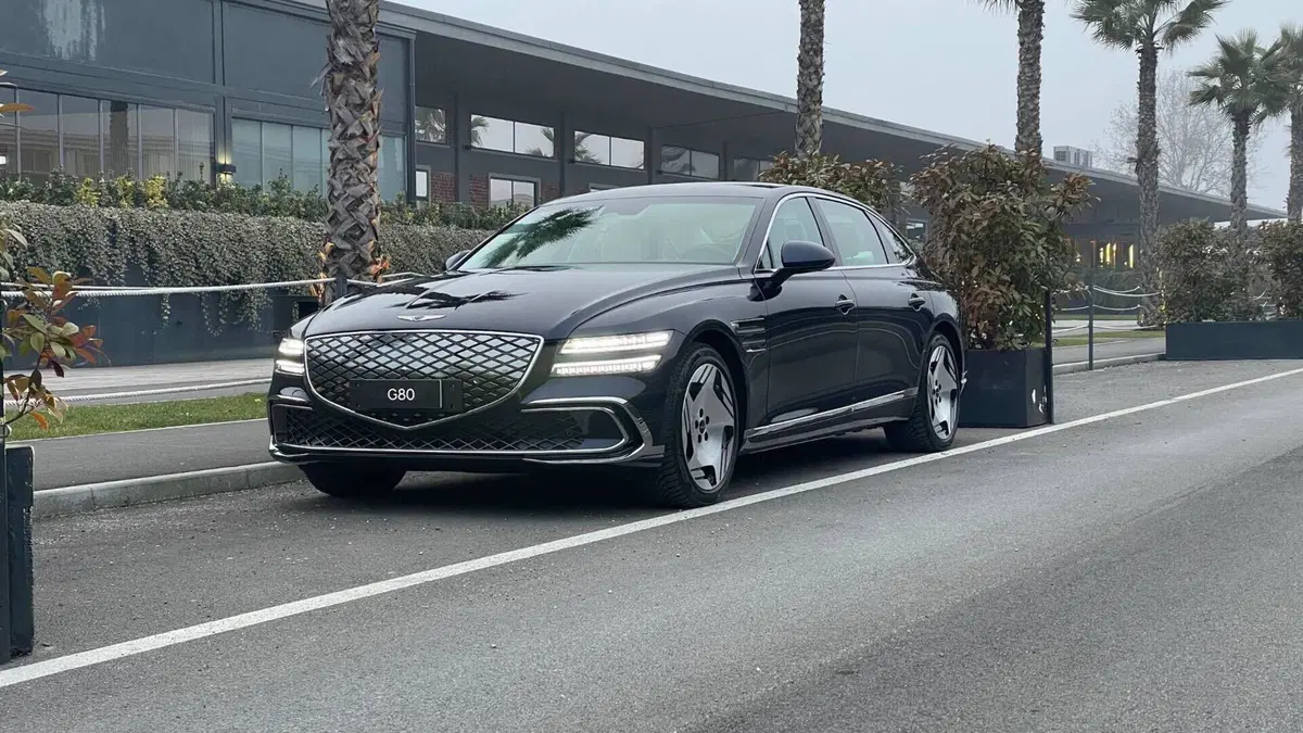 Hyundai, il marchio premium Genesis arriva ufficialmente in Italia: ecco GV60, GV70 e G80 (2)