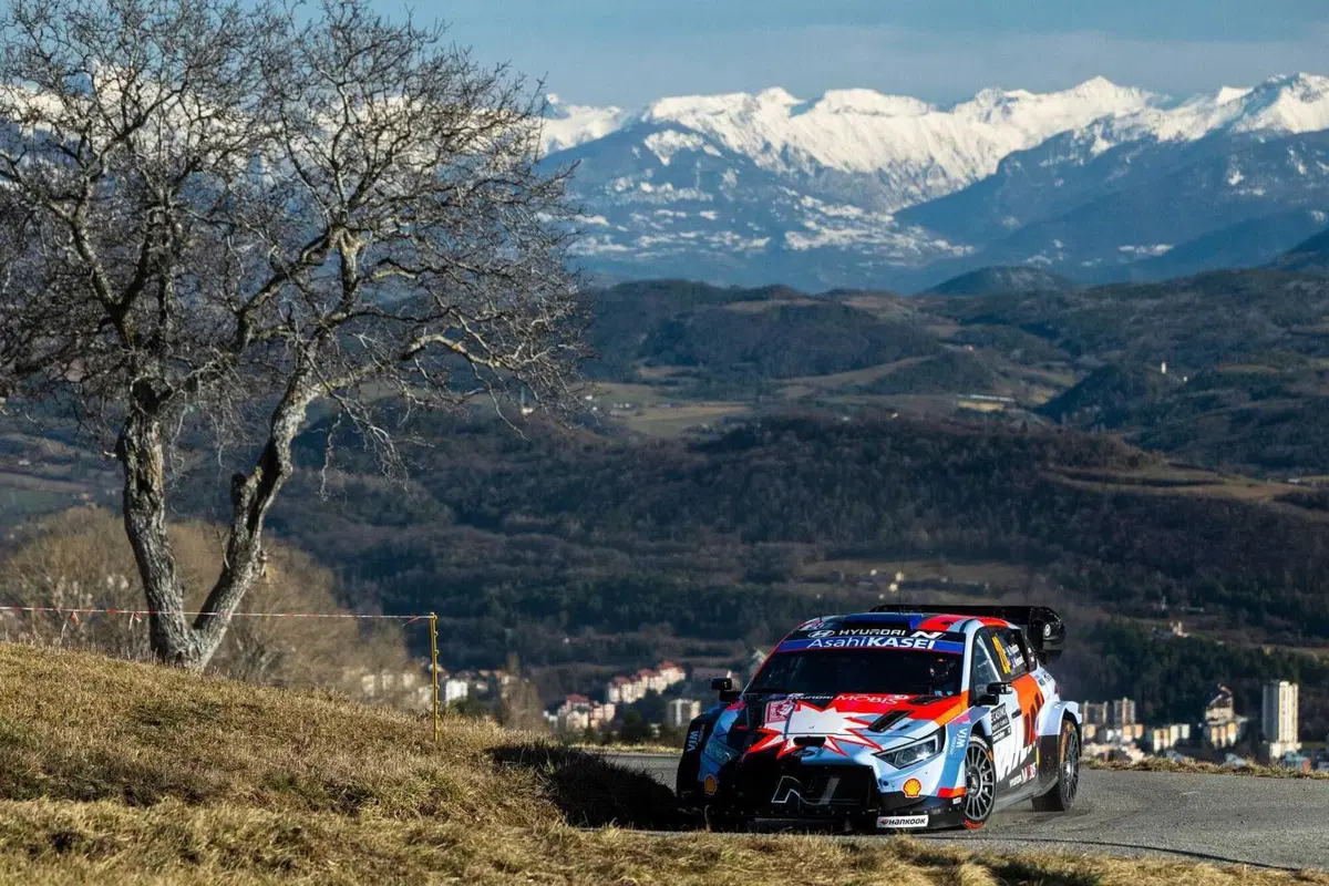 WRC26 #01 Monte-Carlo D1. Oliver Solberg, Toyota, primo leader della stagione (11)