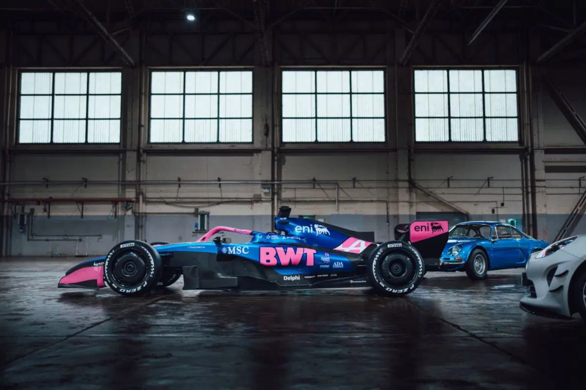 F1. Alpine mostra la livrea della A526: ecco perch&eacute; il 2026 &egrave; l&rsquo;anno in cui o la va o la spacca