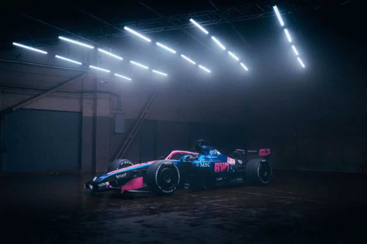 F1. Alpine mostra la livrea della A526: ecco perché il 2026 è l’anno in cui o la va o la spacca (2)