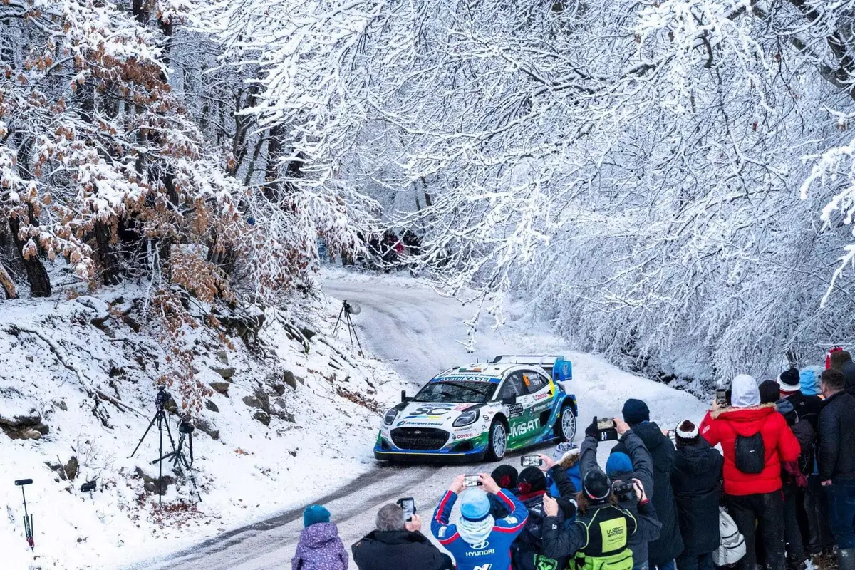 WRC26 #01 Monte-Carlo D3. Solberg solido, sfida finale con Evans e Ogier in vista [VIDEO] (7)