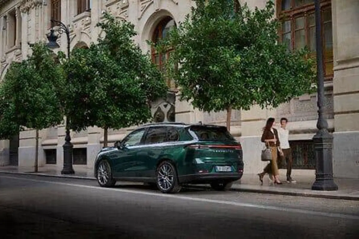 Leapmotor amplia la gamma del SUV C10: arrivano le versioni Long Range e AWD per il mercato italiano