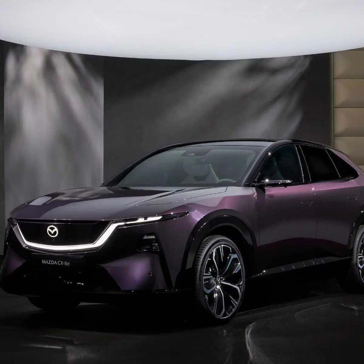 Mazda CX-6e