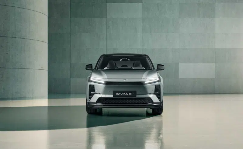 Frontale Toyota CH-R+