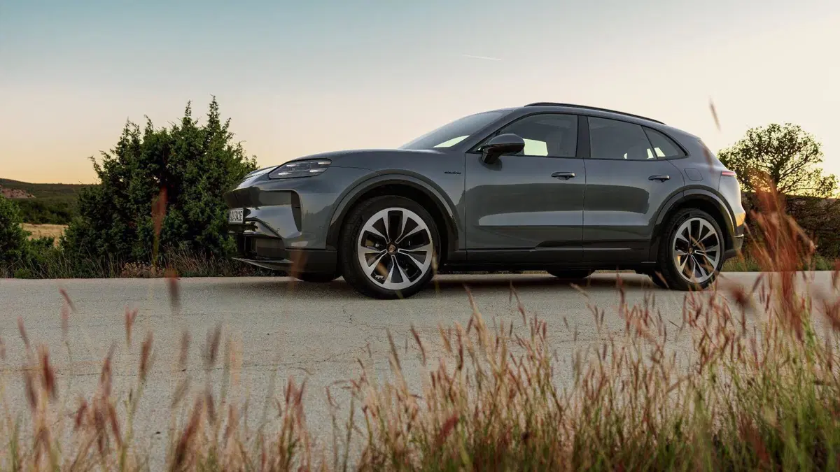 Cayenne Electric, il SUV elettrico più potente mai prodotto da Porsche (4)