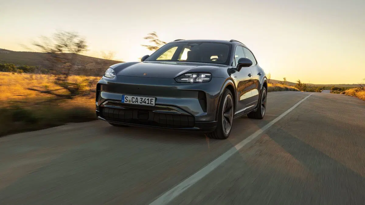 Cayenne Electric, il SUV elettrico più potente mai prodotto da Porsche (5)