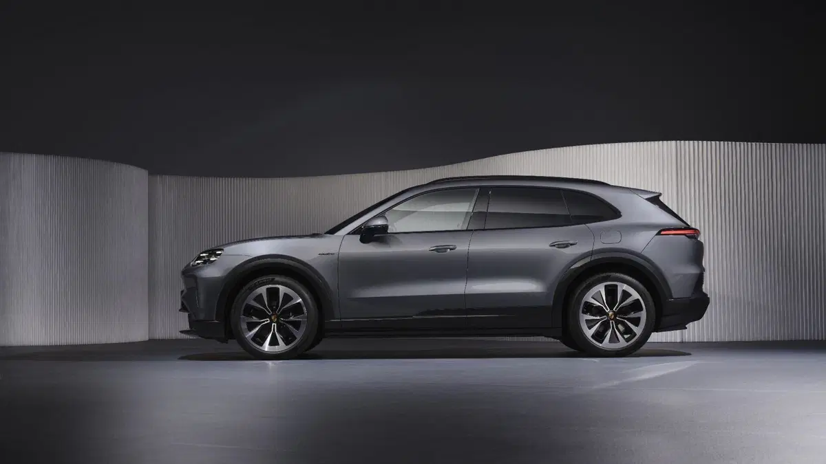 Cayenne Electric, il SUV elettrico più potente mai prodotto da Porsche (25)