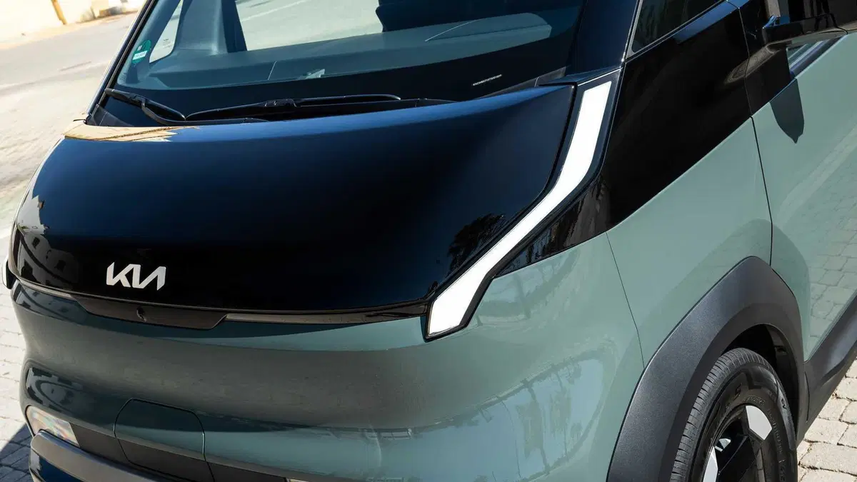 Kia PV5: debutta il primo PBV del brand, tra trasporto passeggeri e lavoro (16)