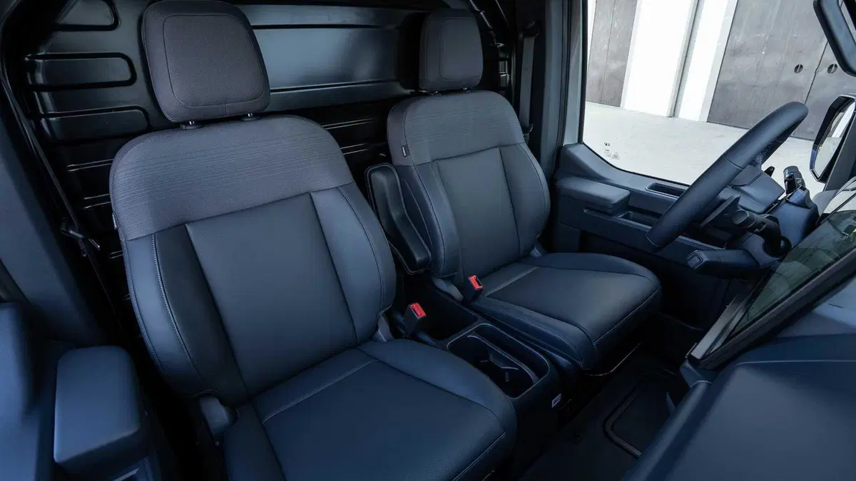 Kia PV5: debutta il primo PBV del brand, tra trasporto passeggeri e lavoro (6)