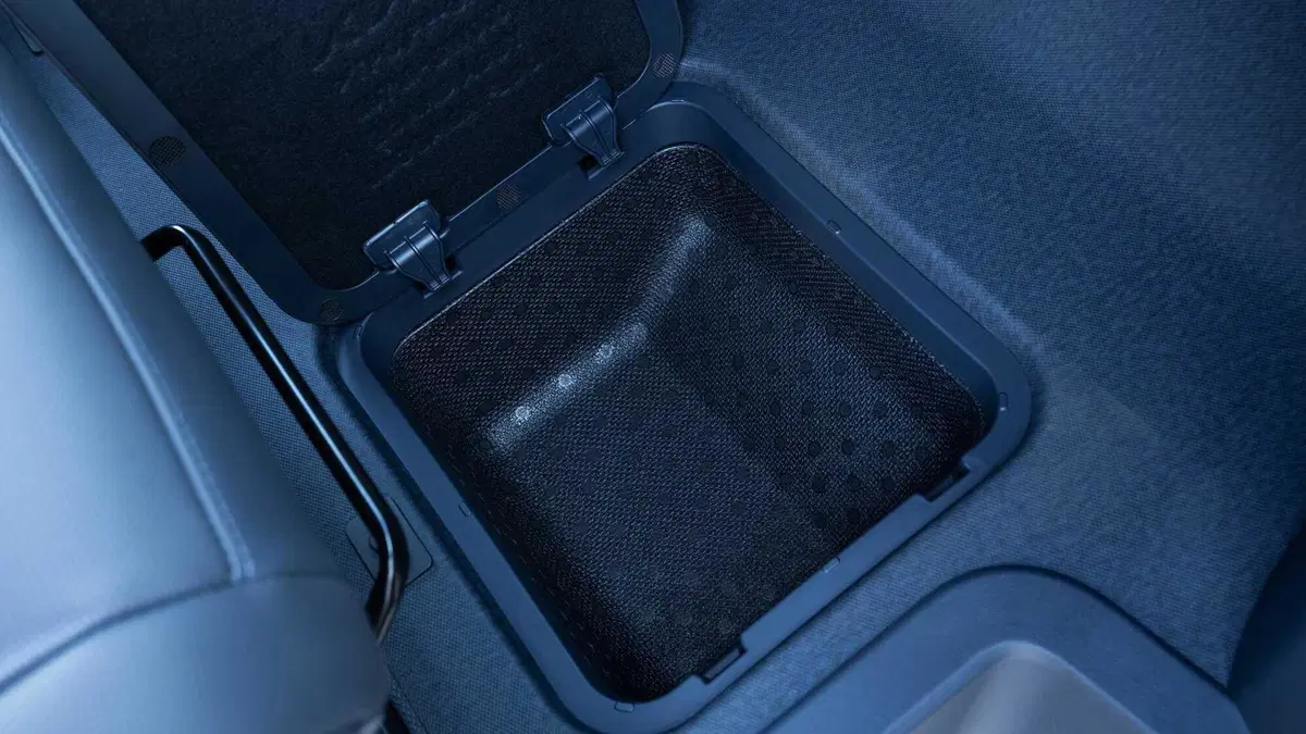 Kia PV5: debutta il primo PBV del brand, tra trasporto passeggeri e lavoro (8)
