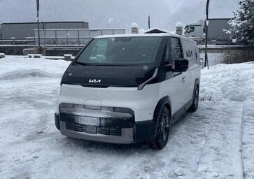 Kia PV5: debutta il primo PBV del brand, tra trasporto passeggeri e lavoro