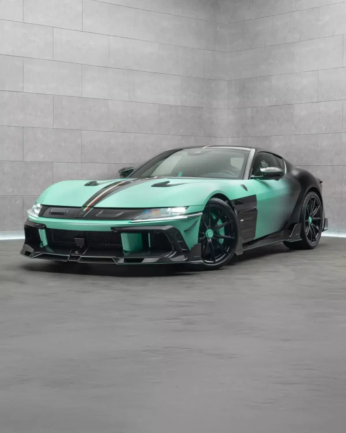 Mansory ha esagerato ancora? La Ferrari 12Cilindri diventa Equestre (7)