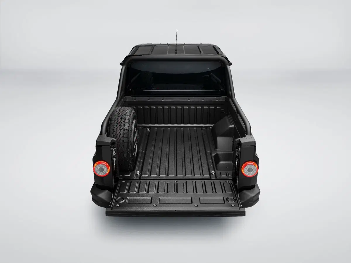 Ineos Grenadier MY2026: il 4x4 puro diventa più facile da guidare (e arriva la Black Edition) (9)