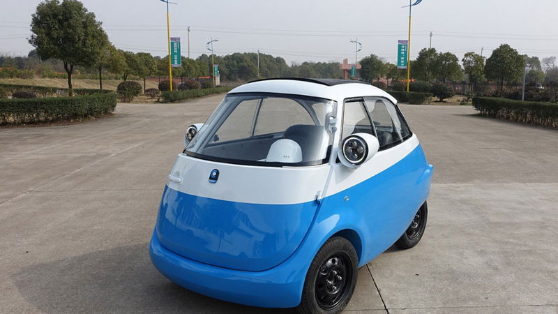 Microlino: l&#039;erede elettrica della Isetta sar&agrave; prodotta in Italia