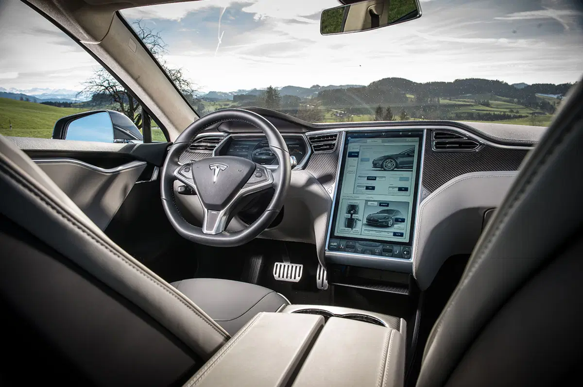 Tesla Model S P90D | Test Drive #AMboxing (4)