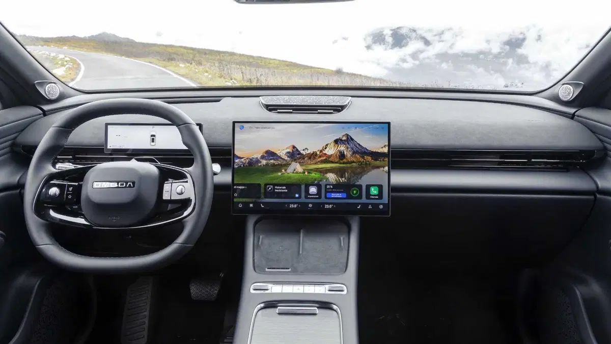 Omoda Omoda 7 SHS-P 1.5 tgdi phev Premium dht (9)