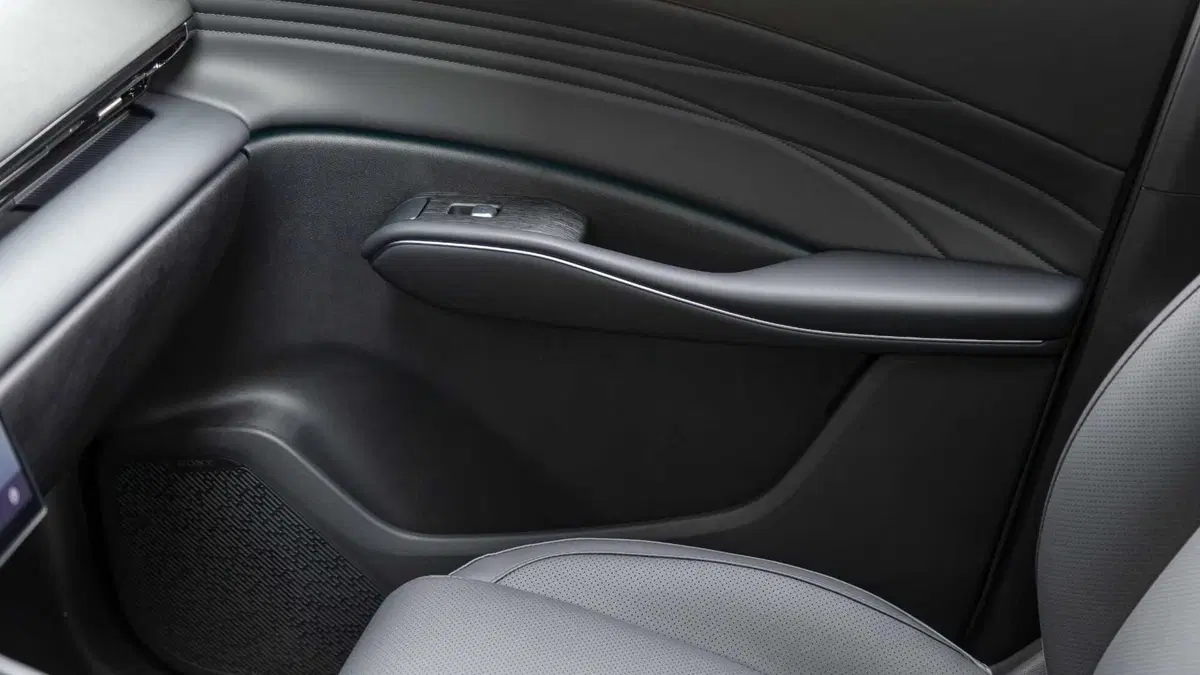 Omoda Omoda 7 SHS-P 1.5 tgdi phev Premium dht (15)