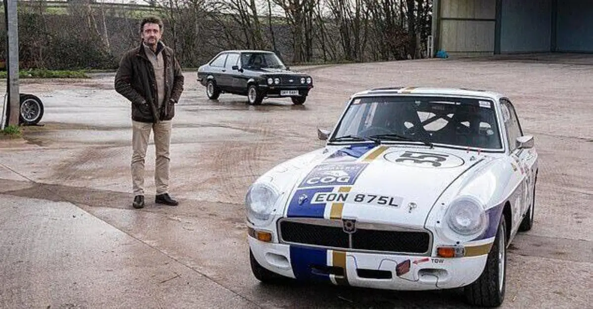 Richard Hammond mette all&rsquo;asta quattro auto iconiche di Top Gear: ecco quali 