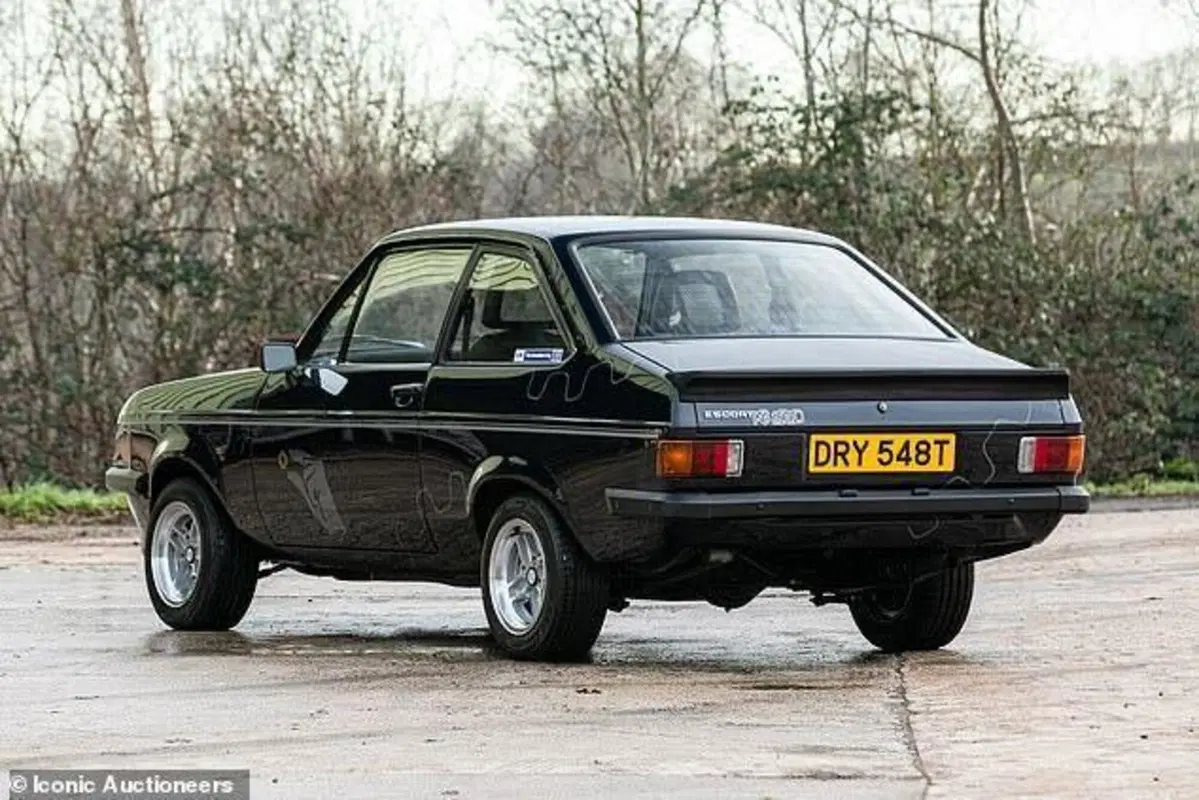 Ford Escort RS2000 Mk2 (2)