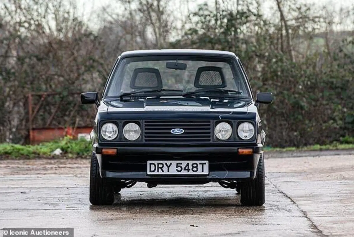 Ford Escort RS2000 Mk2 (3)