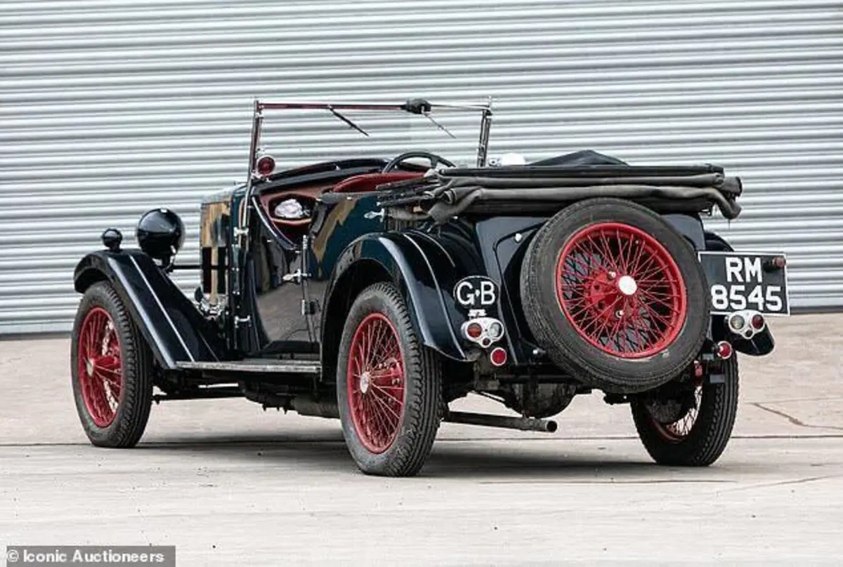 Riley 14/6 Alpine Sports Tourer (3)