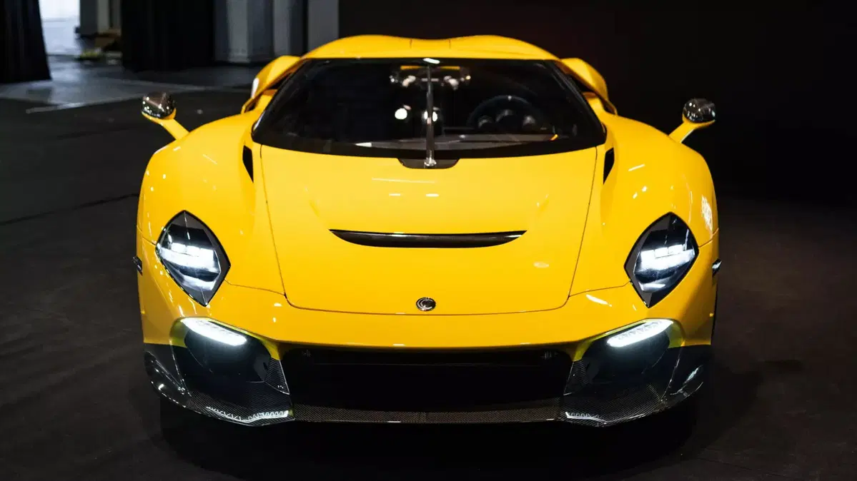 Capricorn 01 Zagato: la supercar analogica da oltre 900 CV che sfida l’era digitale (19)