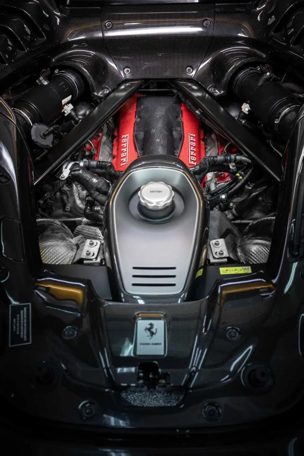Ferrari 849 Testarossa: 1050 cavalli per la nuova regina ibrida di Maranello [VIDEO] (20)