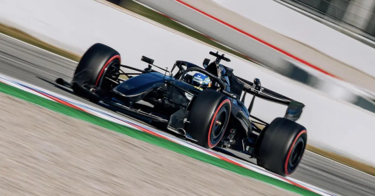 F1. &ldquo;Non &egrave; una gara a chi &egrave; pi&ugrave; sexy": dice Russell ma l&rsquo;AMR26 di Newey mette in allerta tutti i rivali