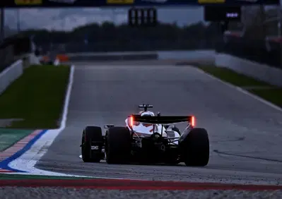 “In qualifica dobbiamo alzare il piede”: il lift and coast torna a tormentare la F1 2026 con i nuovi motori ibridi