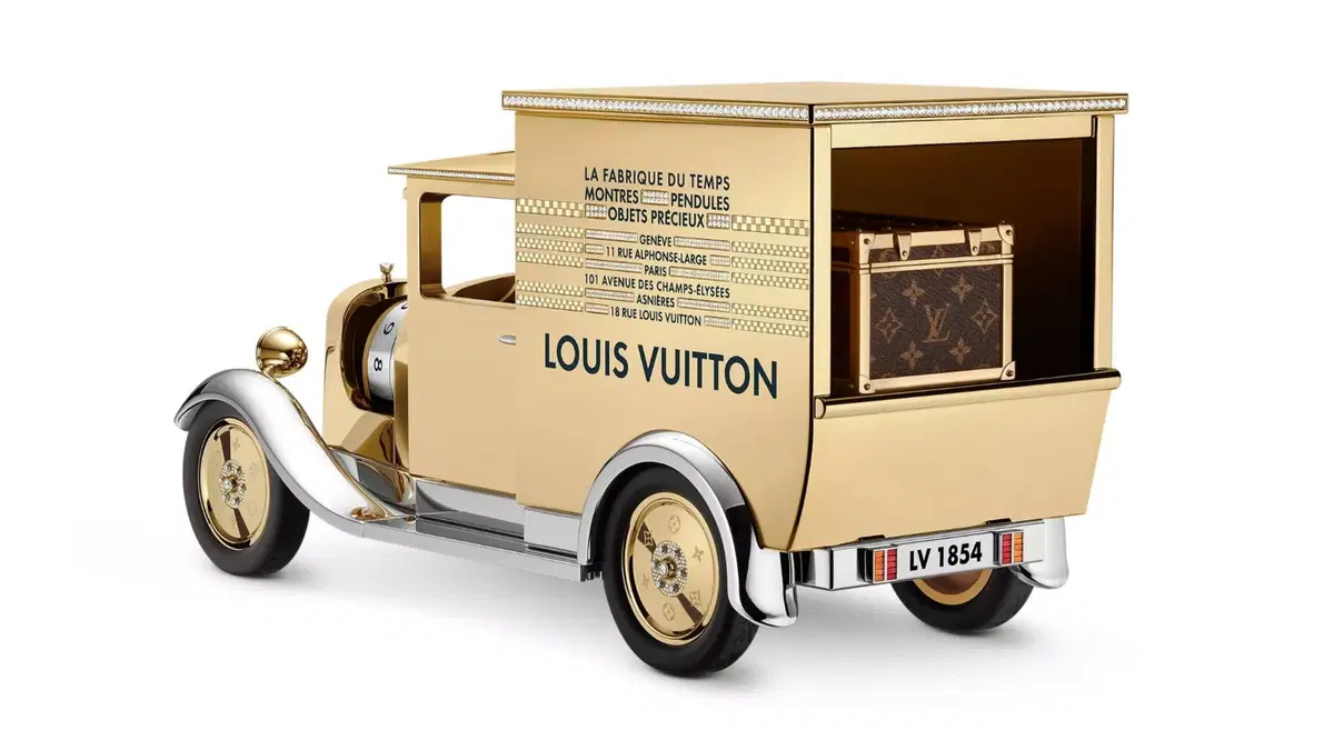 Louis Vuitton Camionnette: l’orologio da tavolo a forma di camion costa più di un’auto sportiva (6)