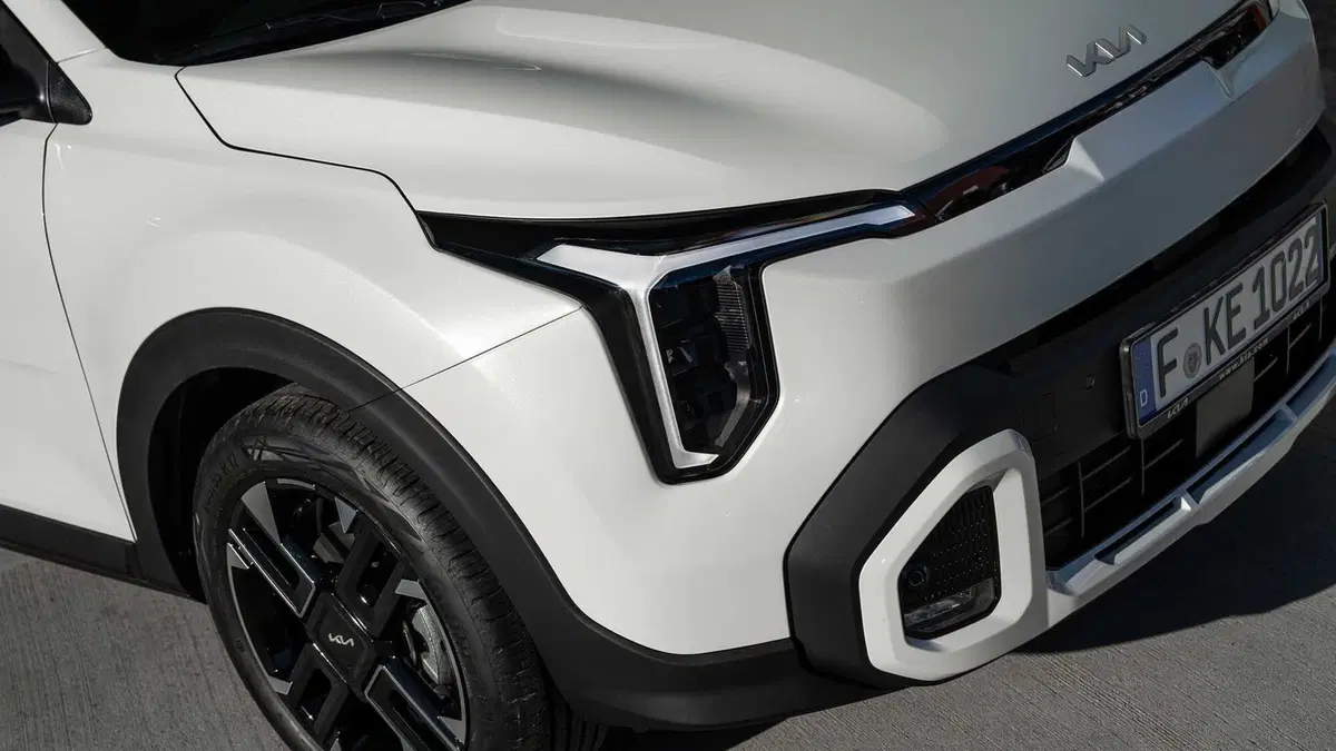 Pro e Contro Kia Stonic 2026: il mild hybrid da 115 CV sorprende (33)
