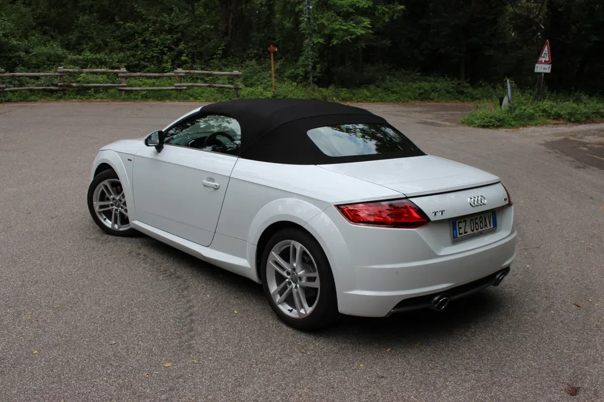 Audi TT Roadster | Test drive #AMboxing (12)