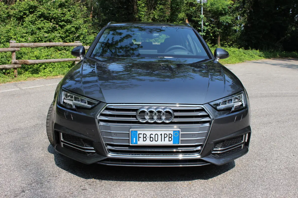 Audi A4 | Test drive #AMboxing (settimana 22-28 agosto) (4)