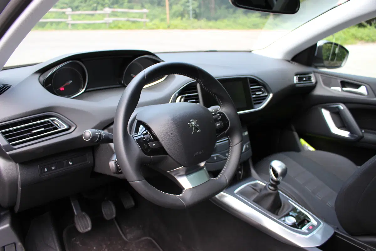 Peugeot 308 ! Test drive #AMboxing (16)