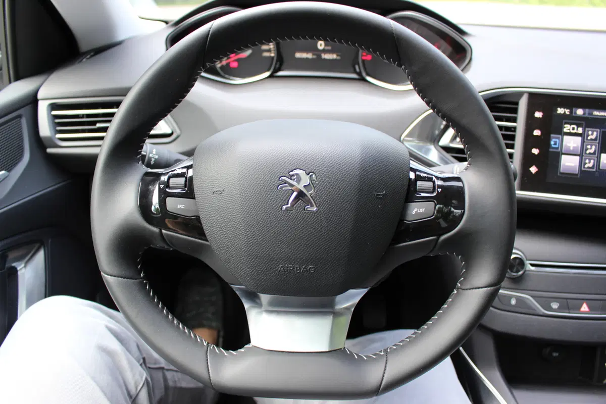 Peugeot 308 ! Test drive #AMboxing (20)