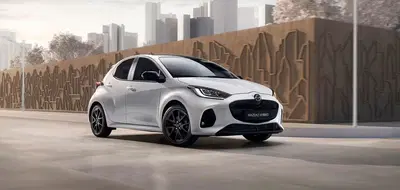 Mazda2: l&rsquo;efficienza della tecnologia full hybrid nel cuore della city-car di Hiroshima