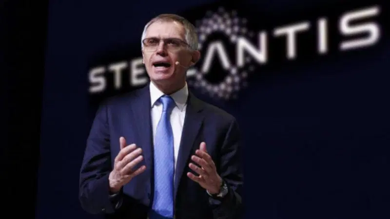 Carlos Tavares, l'ex CEO di Stellantis, sostituito da Antonio Filosa