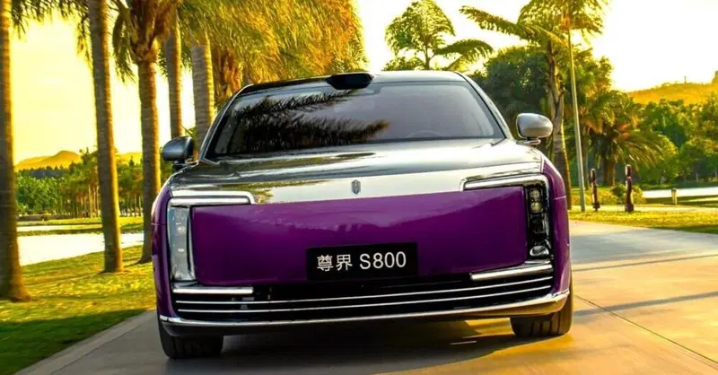Huawei Maextro S800: la super berlina da 1.333 km di autonomia che sfida la Mercedes Classe S