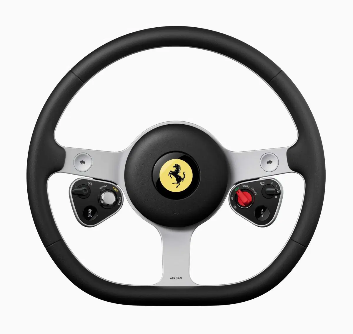 Ferrari Luce: gli interni della nuova elettrica, disegnati dall'ex designer di Apple Jony Ive [VIDEO] (2)