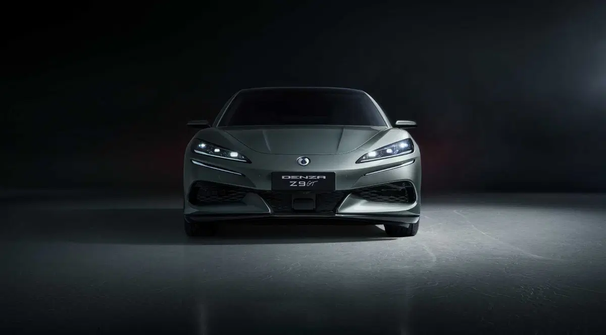 BYD Denza Z9 GT 2026: la berlina cinese da 1.140 CV che sfida Porsche Panamera 