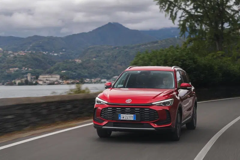 MG ZS Hybrid, l'auto cinese pi&ugrave; venduta in Italia nel 2025