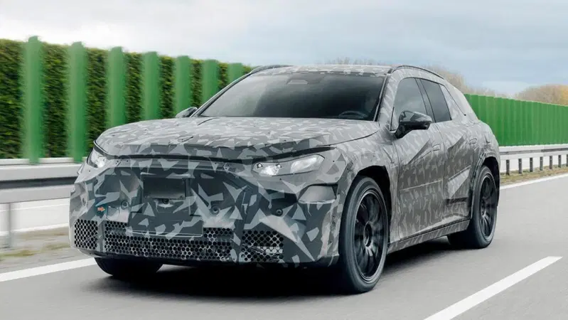 Mercedes-AMG accelera sull&rsquo;elettrico: in arrivo un SUV coup&eacute; da oltre 1000 CV