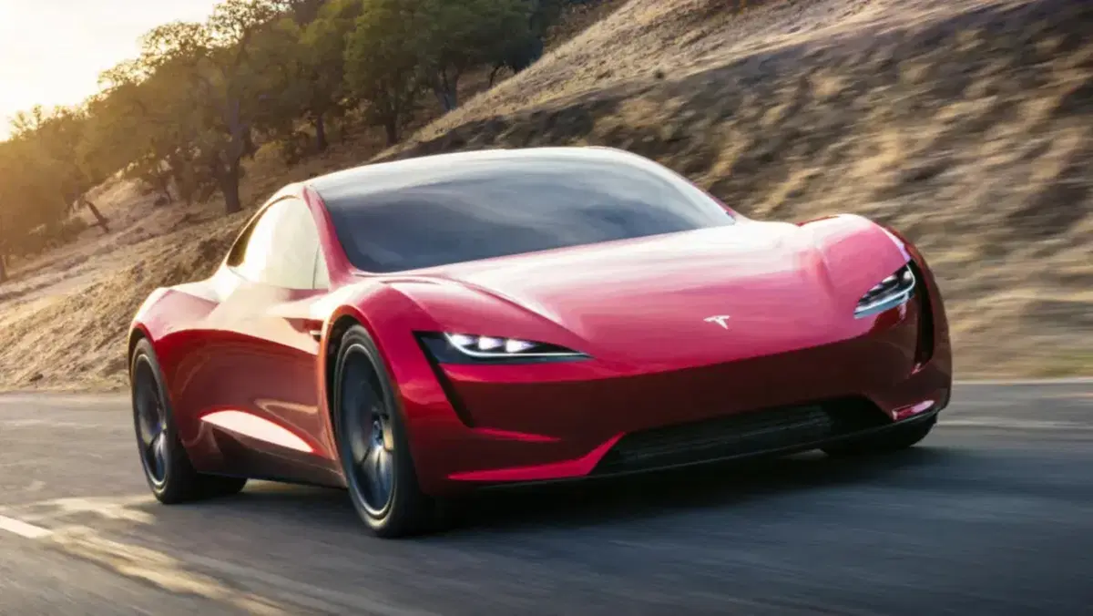 Tesla Roadster, l’attesa sta per finire: reveal in pista ad aprile dopo oltre dieci anni di sviluppo (2)