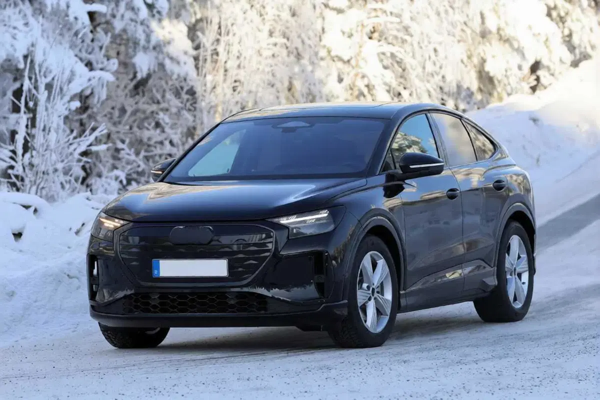 Nuova Audi Q4 e-tron 2026: il restyling nasconde più di quanto sembri (3)