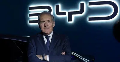Pubblicit&agrave; BYD contro Stellantis, parla Altavilla: &ldquo;La nostra campagna? Pu&ograve; piacere, non piacere, ma fa discutere&rdquo;