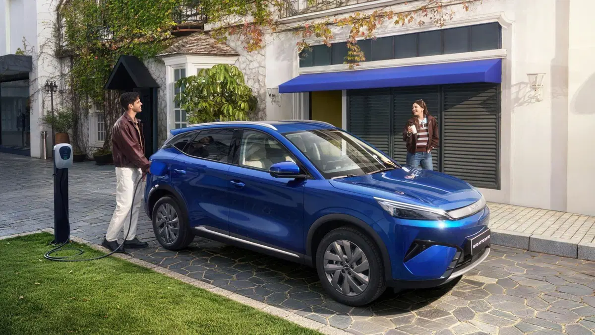 BYD Atto 3 EVO: cambia poco fuori, ma tanto sotto la carrozzeria | Caratteristiche, allestimenti e prezzi (11)